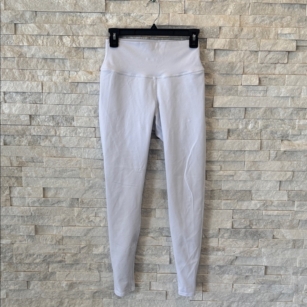 Alo size M High-Waist Leggings NICE!! (thick material smooths imperfections!)